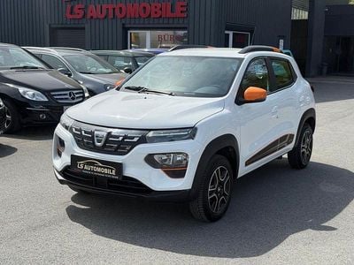 Begagnad Dacia Spring Comfort Plus 33 kW (45 HK) 2022 Vit Halvkombi