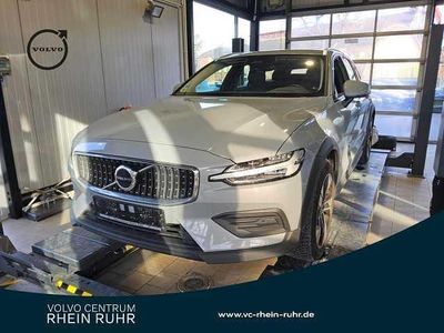 Gebraucht 2024 Volvo V60 CC Kombi | 36.980 € (Fairer Preis)