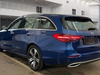 Usata Mercedes C220 220 CV (161 kW) 2023 Blu Berlina