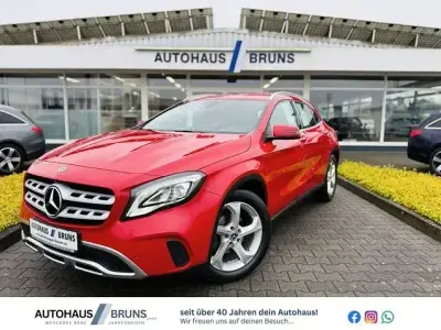 Brugt Mercedes GLA180 Urban 122 HK (89 kW) 2018 Rød SUV
