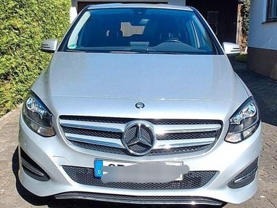 Mercedes B180