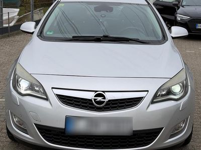 Gebraucht Opel Astra 116 PS (85 kW) 2010 Grau Limousine