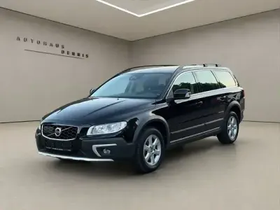 Gebraucht Volvo XC70 Linje Svart 181 PS (133 kW) 2016 Schwarz Kombi