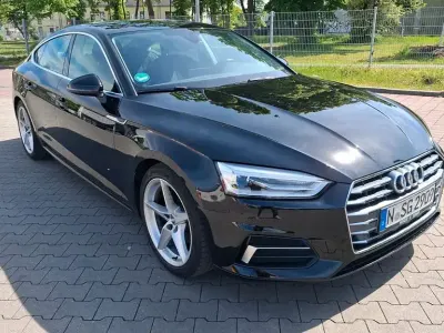 Używany Audi A5 Sportback Sport 190 KM (139 kW) 2018 Czarny Hatchback