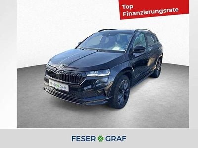 Blackmagicperleffekt Gebraucht 2025 Skoda Karoq SportLine SUV | 37.960 € (Fairer Preis)