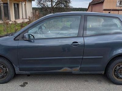 Gebraucht VW Polo 75 PS (55 kW) 2005 Blau Kleinwagen
