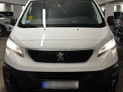 Usata Peugeot Expert Premium 122 CV (89 kW) 2019 Bianco Furgone