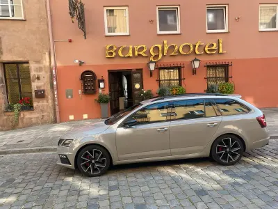 Gebraucht Skoda Octavia RS 184 PS (135 kW) 2020 Grau Kombi