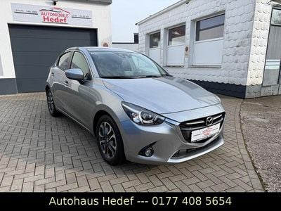 Usado Mazda 2 Sports-Line 90 HP (66 kW) 2015 Cinzento Citadino