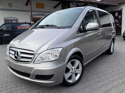 Gebraucht Mercedes Viano 163 PS (119 kW) 2012 Silber Van / Kleinbus