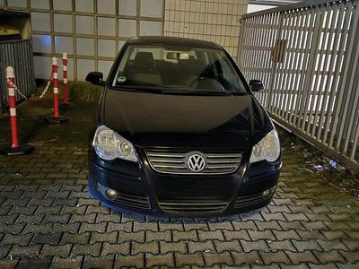 Gebraucht VW Polo 75 PS (55 kW) 2005 Schwarz Kleinwagen