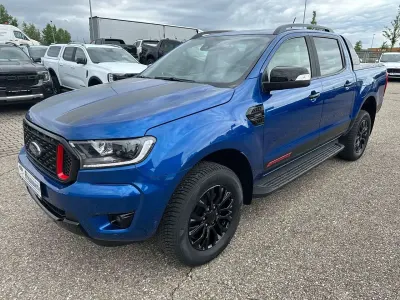 Gebraucht Ford Ranger 212 PS (155 kW) 2022 Saphirblau Pickup