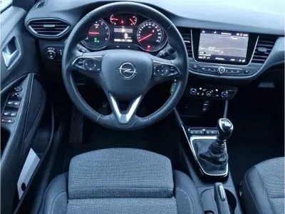 Gebraucht Opel Crossland Elegance 110 PS (80 kW) 2024 Aluminiumgrau metallic (b (metallic) SUV