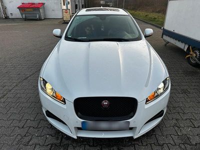 Second-hand Jaguar XF 275 CP (202 kW) 2014 Alb Break