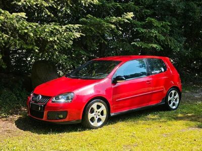 VW Golf V