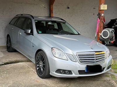 Usata Mercedes 250 209 CV (153 kW) 2009 Argento Berlina