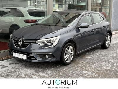 Grau Gebraucht 2017 Renault Mégane IV Experience Limousine | 8.999 € (Fairer Preis)