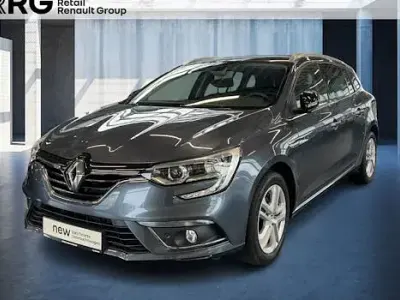 Usata Renault Mégane GrandTour LIMITED 140 CV (102 kW) 2020 Grigio Station wagon