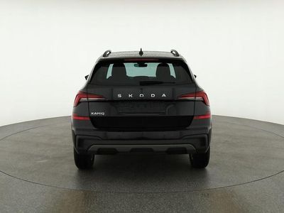 Black magic perleffekt Neu 2025 Skoda Kamiq Selection SUV | 27.475 € (Fairer Preis)