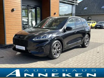 Usata Ford Kuga ST-Line X 120 CV (88 kW) 2023 Nero SUV