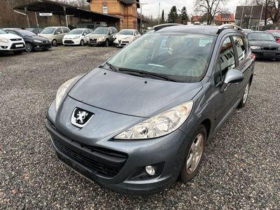 gebraucht Peugeot 207 Urban Move 95 VTi