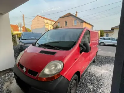 Brugt Renault Trafic 100 HK (73 kW) 2005 Rød MPV