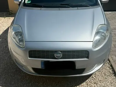 Gebraucht Fiat Grande Punto 77 PS (56 kW) 2007 Silber Kleinwagen