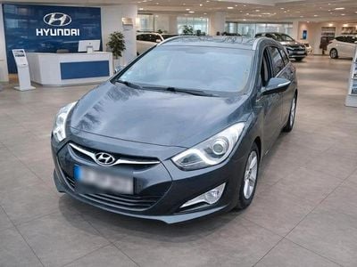 Usata Hyundai i40 135 CV (99 kW) 2015 Grigio Station wagon
