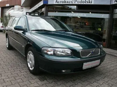 Gebraucht Volvo V70 Comfort 140 PS (102 kW) 2001 Grün Kombi