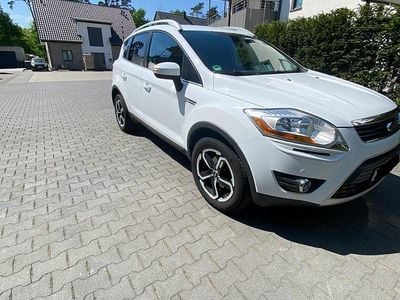 Gebraucht Ford Kuga Titanium 140 PS (102 kW) 2011 Weiß SUV