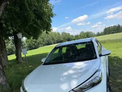 Gebraucht Hyundai Tucson Turbo 177 PS (130 kW) 2018 Weiß SUV