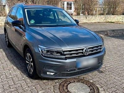 Gebraucht VW Tiguan Comfortline 190 PS (139 kW) 2019 Grau SUV