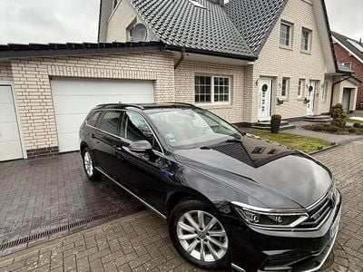 Gebraucht VW Passat GTE 218 PS (160 kW) 2021 Schwarz Kombi