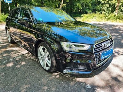 gebraucht Audi A3 Sportback sport S-Line 2019