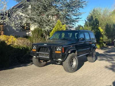 Gebraucht Jeep Cherokee Limited 178 PS (130 kW) 1998 Blau SUV