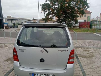 Suzuki Wagon R+