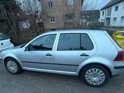 Gebraucht VW Golf IV 75 PS (55 kW) 2000 Grau Kombi