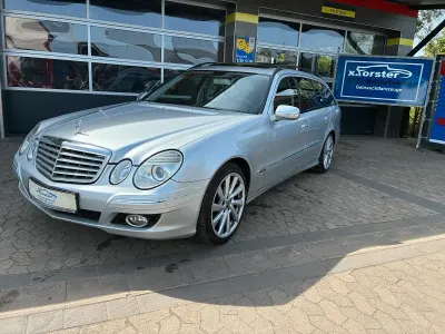 Gebraucht Mercedes E220 Avantgarde 170 PS (125 kW) 2008 Silber Kombi