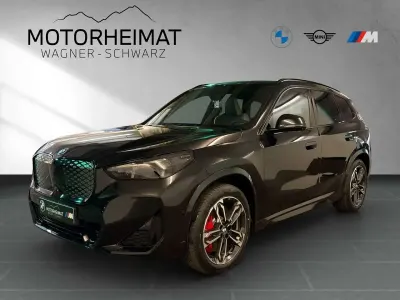 Nowe BMW iX1 Performance 230 kW (313 KM) 2026 Czarny SUV