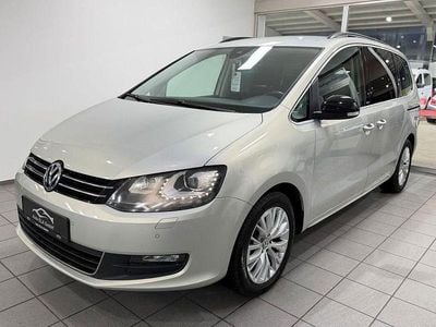 Grau Gebraucht 2011 VW Sharan Style Van / Kleinbus | 13.990 € (Teuer)
