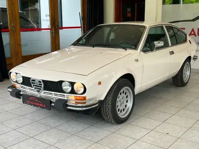 Gebraucht Alfa Romeo GTV 131 PS (96 kW) 1979 Weiß Coupé