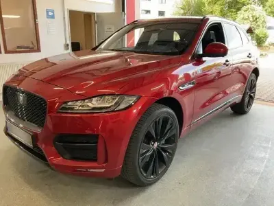Gebraucht Jaguar F-Pace R-Sport 301 PS (221 kW) 2019 Firenze/italian racing red SUV