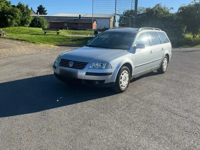 Gebraucht VW Passat 150 PS (110 kW) 2003 Grau Kombi