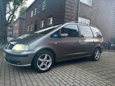 Usata Seat Alhambra 145 CV (106 kW) 2006 Argento Monovolume