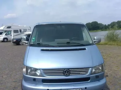 Używany VW T4 102 KM (75 kW) 1999 Niebieski Van