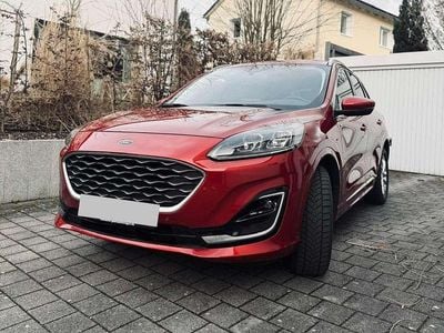 Gebraucht Ford Kuga Vignale 190 PS (139 kW) 2022 Rot SUV