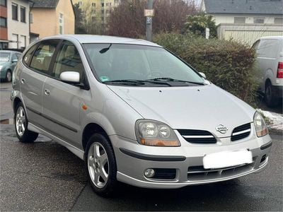 Silber Gebraucht 2002 Nissan Almera Tino Van / Kleinbus | 1.999 € (Superpreis)