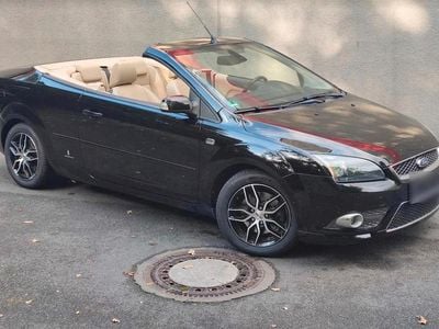 Gebraucht Ford Focus Cabriolet 145 PS (106 kW) 2007 Schwarz Cabrio