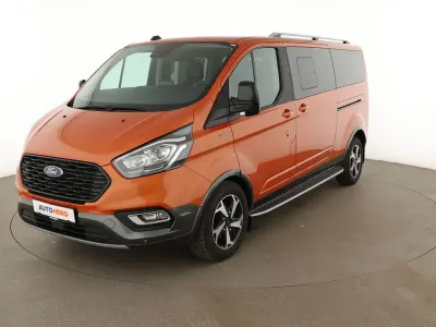 Gebraucht Ford Tourneo Active 170 PS (125 kW) 2023 Orange Van / Kleinbus