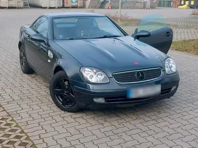 Gebraucht Mercedes SLK230 198 PS (145 kW) 1998 Schwarz Cabrio